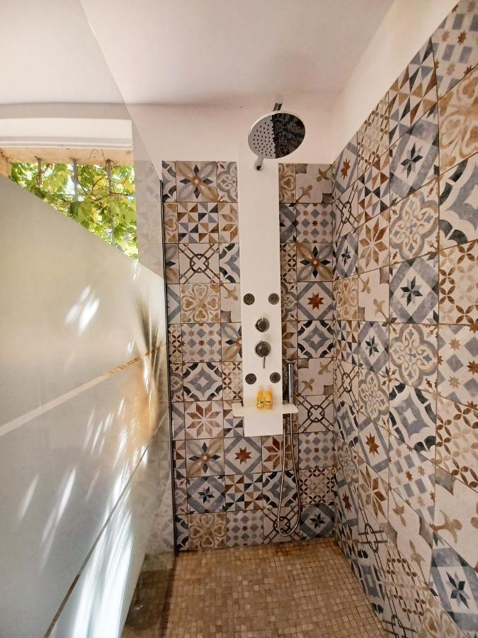 Studio Avec Jardin Entre Aix-En-Provence, Luberon Et Verdon Peyrolles-en-Provence Екстер'єр фото